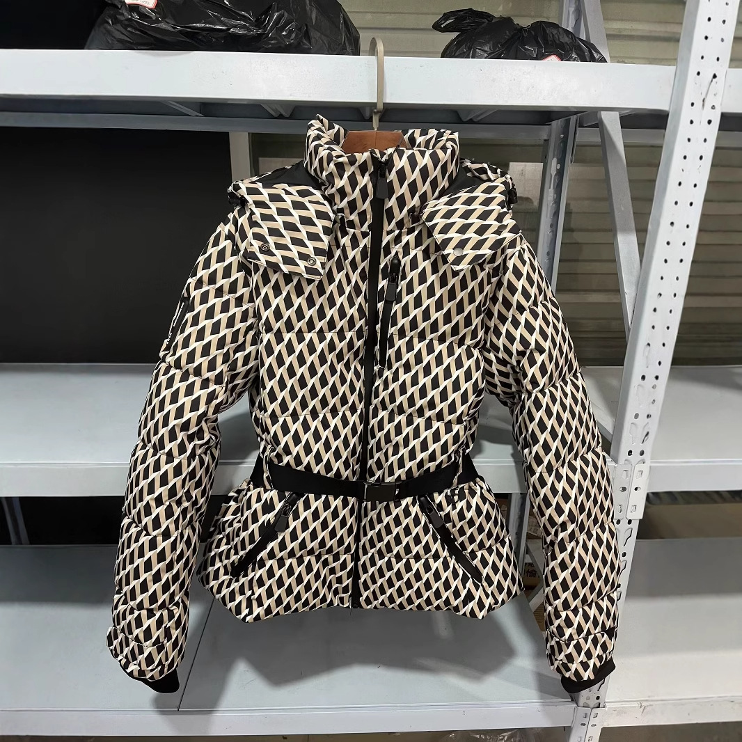Conjunto de esquí de dos pieza - Winter Clothing Online reseña y precio